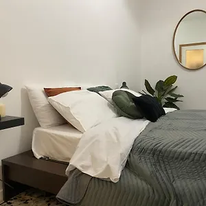 Appartamento Short Nuovo In Citta, Pavia